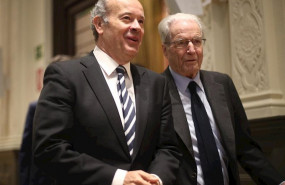 ep el ministro de justicia juan carlos campo izq y el jurista antonio garrigues walker dech a su