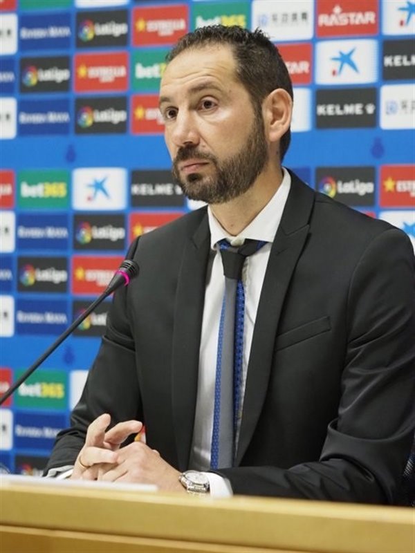 ep el nuevo entrenador del rcd espanyol pablo machin en su presentacion