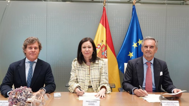 ep espana y qatar lanzan un fondo de inversion de 300 millones de euros para apoyar la transicion