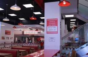 ep five guys en madrid