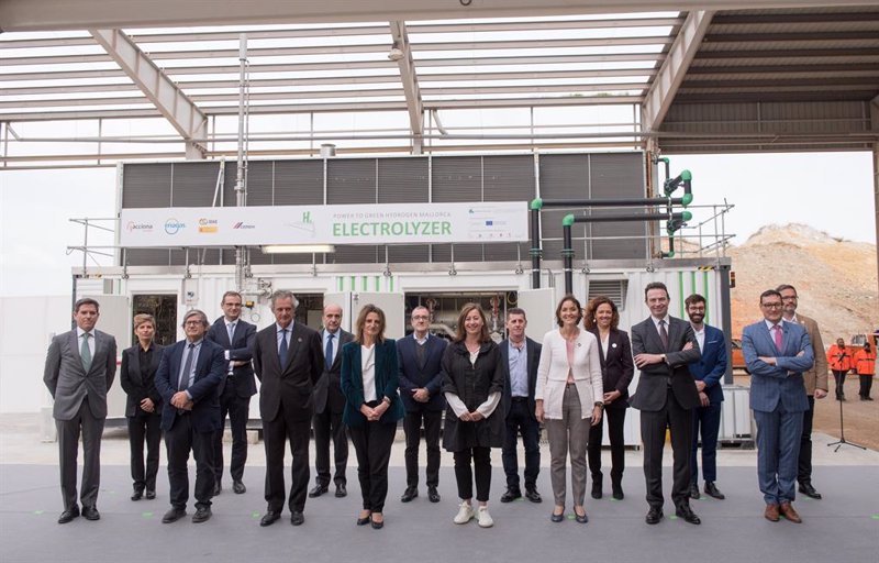 Se inaugura en Mallorca la primera planta industrial de hidrógeno renovable de España
