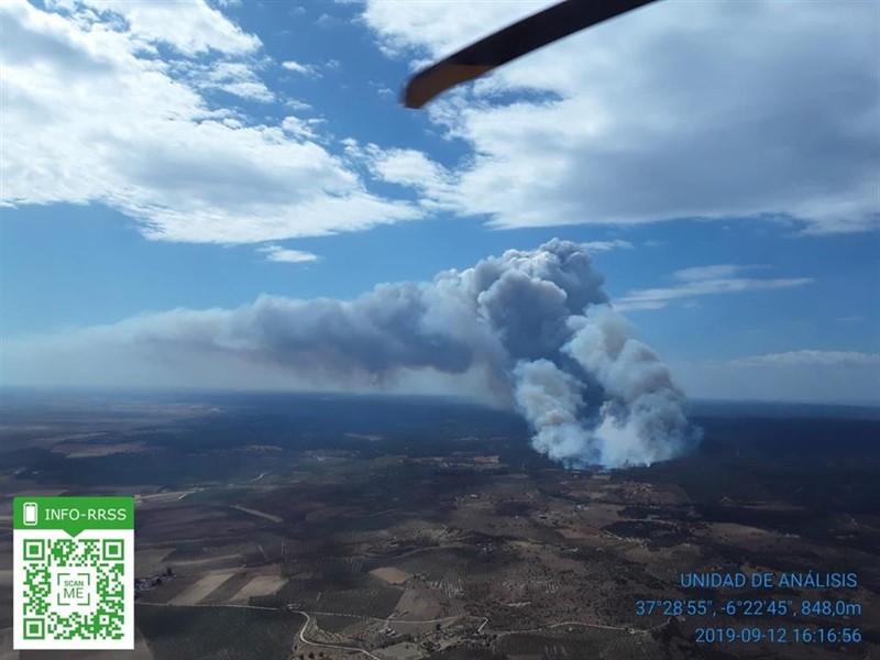 ep imagen del incendio de paterna del campo