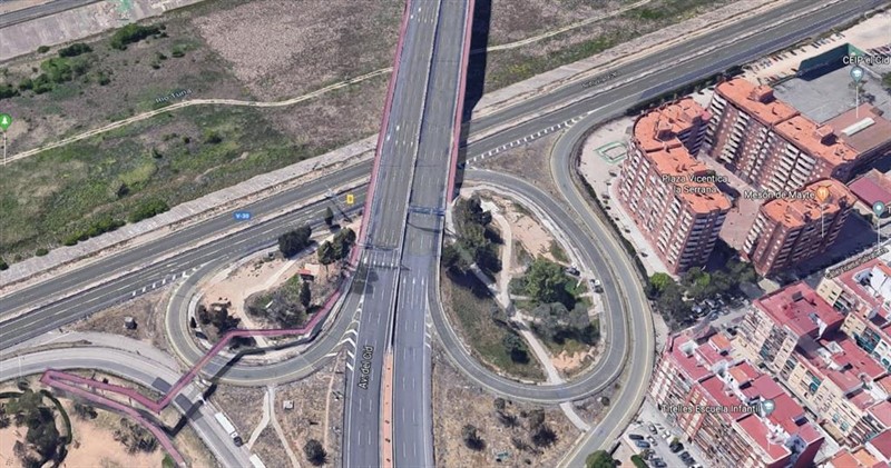 ep la v-30 a la altura de la avenida del cid