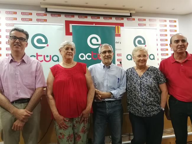 Llamazares ha presentado 'Actúa' en València junto a algunos de sus integrantes | EUROPA PRESS ep llamazarespresentado actua en valnciaadeintegrantes