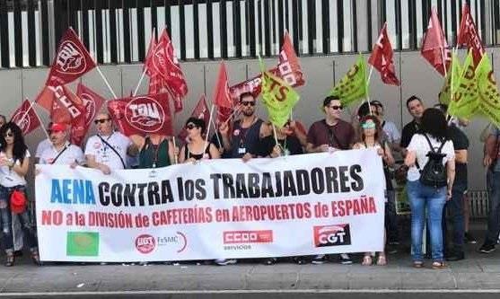 Protesta en uno de los aeropuertos de la red de Aena | CCOO ep protestaunolos aeropuertosla redaena