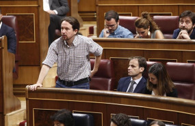 ep secretario generalpodemos pablo iglesias se abstiene durantesegundadefinitiva votacionla investiduracandidato socialistala presidenciagobiernocongresolos diputados dandotantoinvestidurafallida