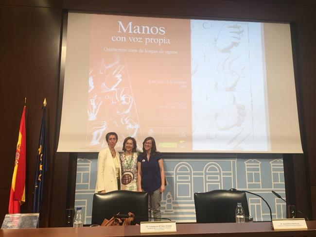 ep una exposicion muestrahistorialas lenguassignos espanolas