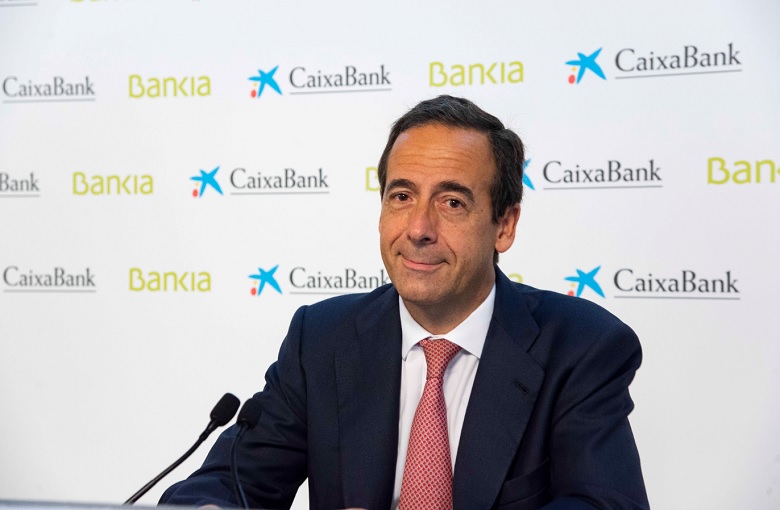 CaixaBank bate expectativas gracias a la resiliencia del negocio core