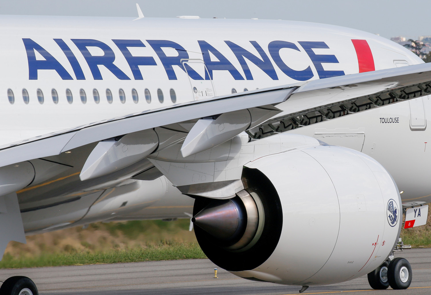 paris et bruxelles proches d un accord sur air france 