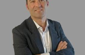 schneider electric incorpora a adrin castillo como nuevo plant manager de su fbrica en puente la reina navarra png schneider electric incorpora a adrin castillo como nuevo plant manager de su fbrica en puente la reina navarra png