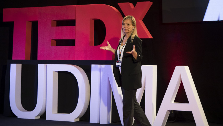 1569310144 tedxudima elenafaba 1 min