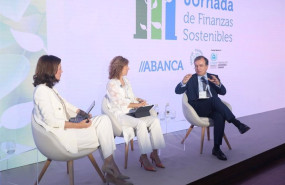 ep alejandra kindelan oteyza presidenta de la aeb margarita delgado subgobernadora del banco de