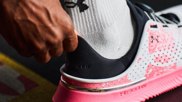 ep archivo   under armour presenta la ua slipspeed la zapatilla de rendimiento con talon convertible