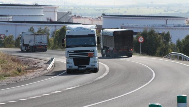 ep carretera camion trafico