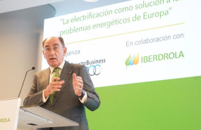 ep el presidente de iberdrola ignacio sgalan interviene en un encuentro de deusto business alumni en ep el presidente de iberdrola ignacio sgalan interviene en un encuentro de deusto business alumni en