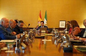 ep el presidente de la junta de andalucia juanma moreno preside la reunion del consejo de gobierno y