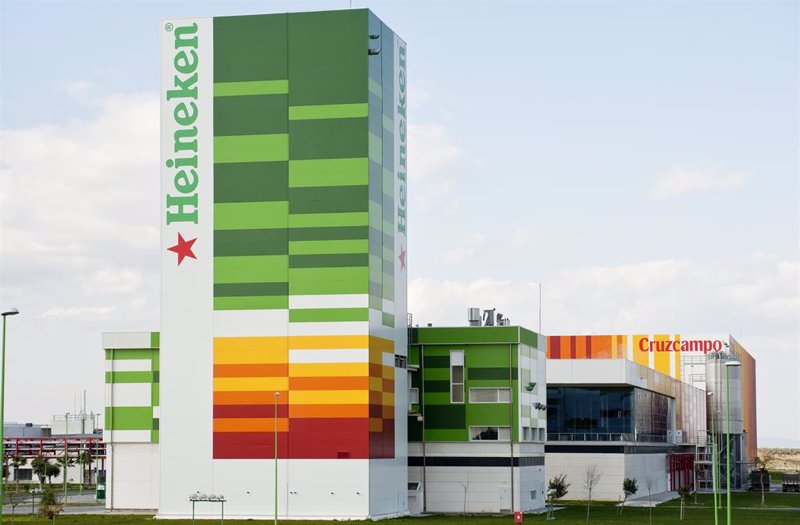 Heineken recortará 8.000 puestos de trabajo para recuperar los niveles prepandemia