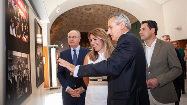 ep inauguracionla exposicionlos 40 anosla constitucion