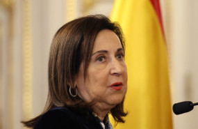 ep la ministra de defensa margarita robles preside el acto de imposicion de condecoraciones con