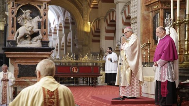 ep obispola misa conmemorativala dedicacionla catedral