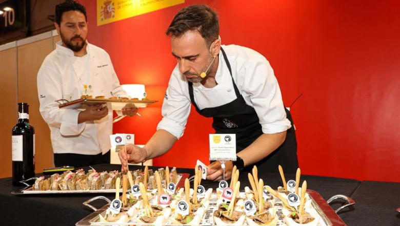 ep paradores embajador de las razas autoctonas espanolas en el salon gourmets