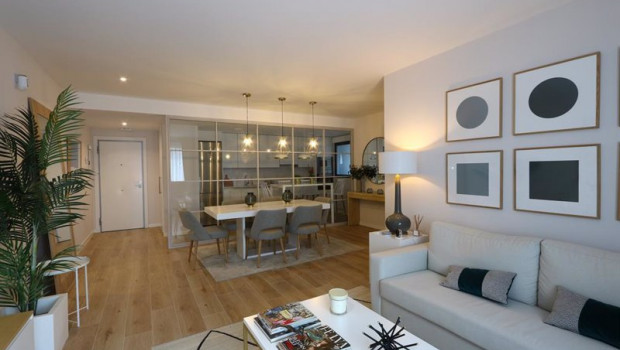 ep salon comedor de una vivienda de aedas homes