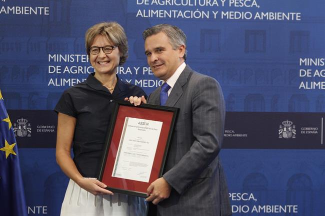 Tejerina entrega las certificaciones AENOR Atún de Pesca Responsable (APR) | EUROPA PRESS ep tejerina entregacertificaciones aenor atunpesca responsable apr