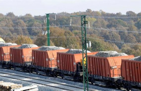 ep adif licita el arrendamiento de vagones para labores de mantenimiento y actuaciones en la red