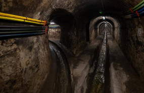 ep archivo bifurcacion de un tunel durante una visita al alcantarillado y camara de disipacion del ep archivo bifurcacion de un tunel durante una visita al alcantarillado y camara de disipacion del
