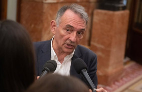 ep el diputado de sumar enrique santiago durante una sesion plenaria en el congreso a 11 de