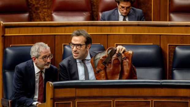 ep el ministro de economia comercio y empresa carlos cuerpo durante una sesion plenaria en el