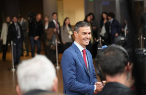 ep el presidente del gobierno pedro sanchez atiende a los medios a su llegada a la reunion del
