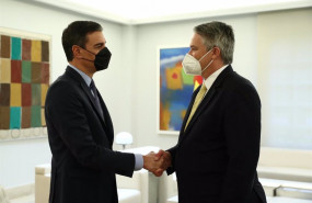 ep el presidente del gobierno pedro sanchez con el secretario general de la organizacion para la