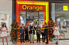 ep inauguracion de tienda inteligente de orange en sevilla