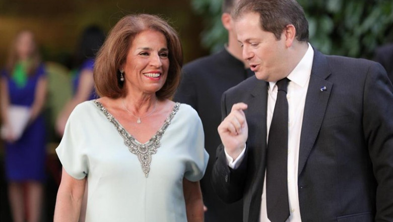 ep la ex alcaldesamadrid ana botella allegadala entregalos premios merca2 20190717173903