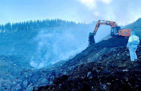 ep labores de extincion en el vertedero de zaldibar bizkaia