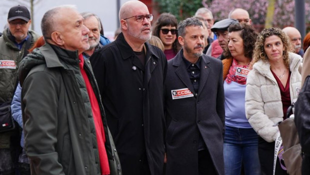 ep los secretarios generales de ugt i pepe alvarez y ccoo d unai sordo durante la ofrenda floral con