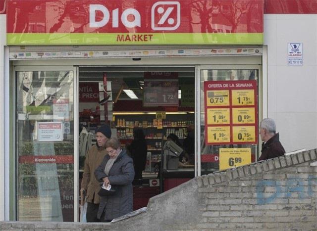 Sindicatos piden a Dia una ampliación del plazo de negociación del ERE hasta des | ARCHIVO ep sindicatos pidendiaampliacionplazonegociacioneredes