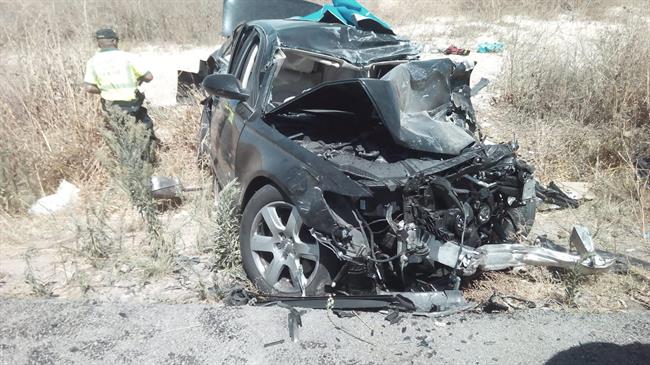 Vehículo implicado en el accidente mortal en la N-IV en Dos Hermanas | EUROPA PRESS ep vehiculo implicadoaccidente mortalla n-ivdos hermanas