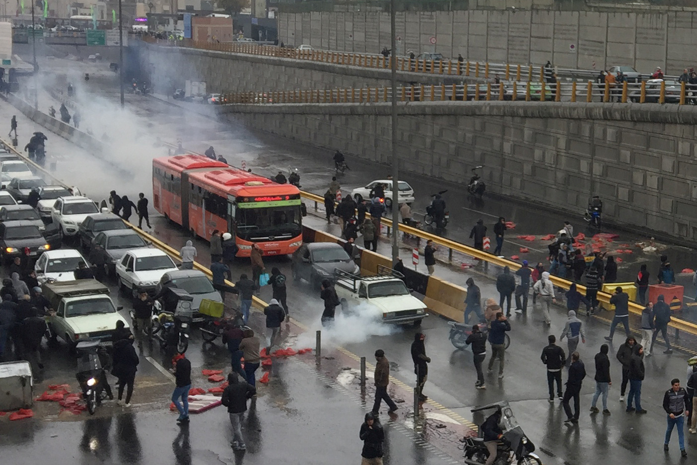 la-france-preoccupee-par-les-informations-sur-les-morts-en-iran