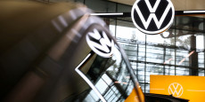 le logo volkswagen a wolfsburg allemagne 