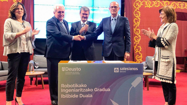 1570541532 firma acuerdo salesianos deusto y grado robotica