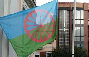 bandera del pueblo gitano