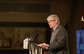 ep alfonso dastis participaun desayuno-coloquioforo cinco dias