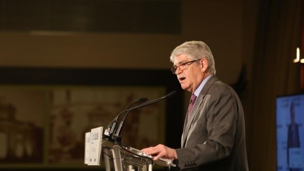 ep alfonso dastis participaun desayuno-coloquioforo cinco dias