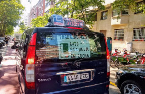ep archivo   caravana de coches de autoescuela en huelga en bizkaia