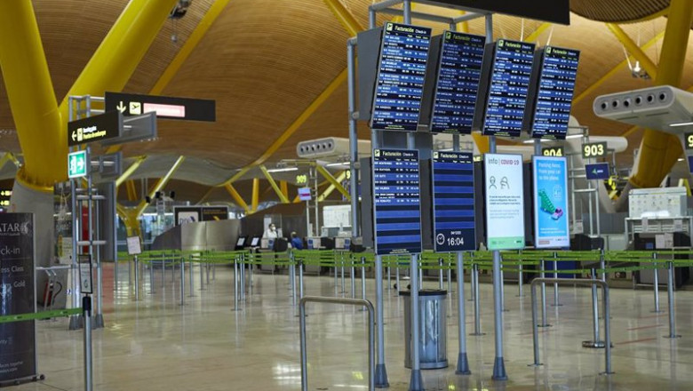 Terminal T4 del Aeropuerto Adolfo Suárez Madrid-Barajas | Jesús Hellín - Europa Press - Archivo ep archivo - paneles informativos en la terminal t4 del aeropuerto adolfo suarez madrid-barajas