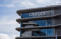 Grifols emite 1.000 millones de euros en bonos garantizados al 7,5% de interés