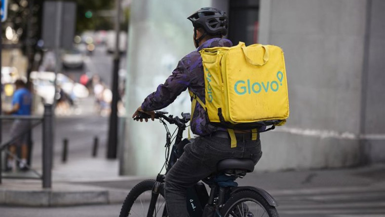 Un repartidor de Glovo en bicicleta por una calle de Madrid. | Jesús Hellín - Europa Press - Archivo ep archivo un repartidor de glovo en bicicleta por una calle de madrid 29 de agosto de 2025 en