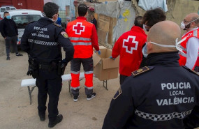 ep coronavirus- valncia reparte mas de 7000 kits de alimentacion para personas sin hogar durante el